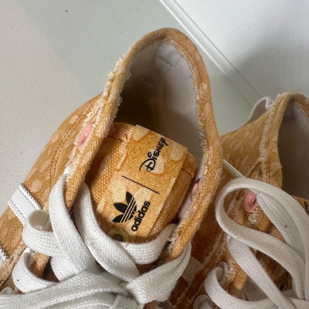 Adidas x Disney Bambi Womens 7.5 High Top Sneakers Yellow Polka Dot Canvas Rare - Picture 4 of 10